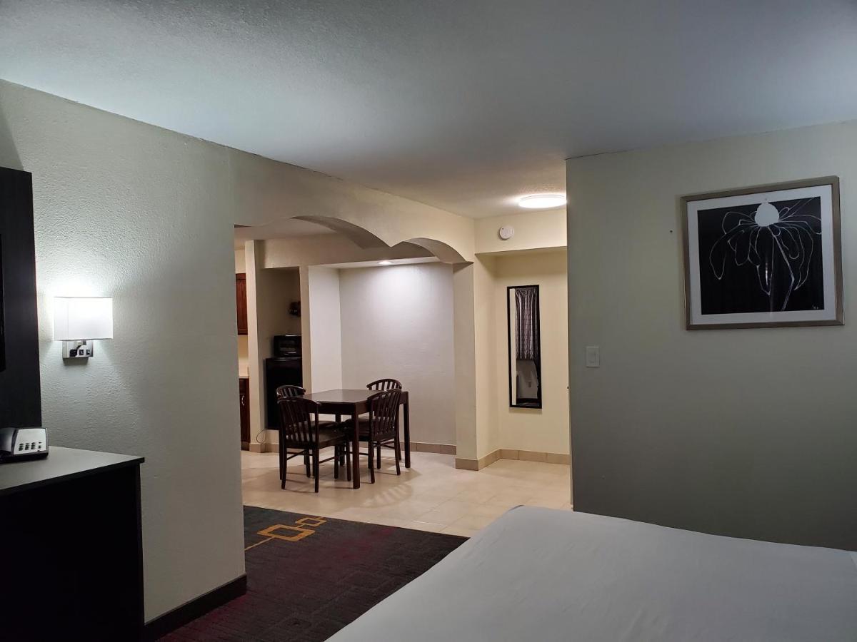 Days Inn By Wyndham Lawton Exterior foto
